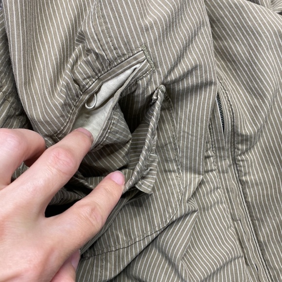 Columbia Full Zip Pin Striped Omnishade Jacket Medium - Picture 5 of 6